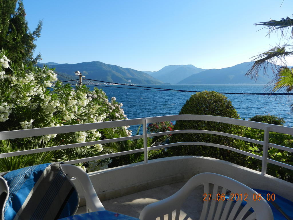 Apartments Sino More Tivat Quarto foto