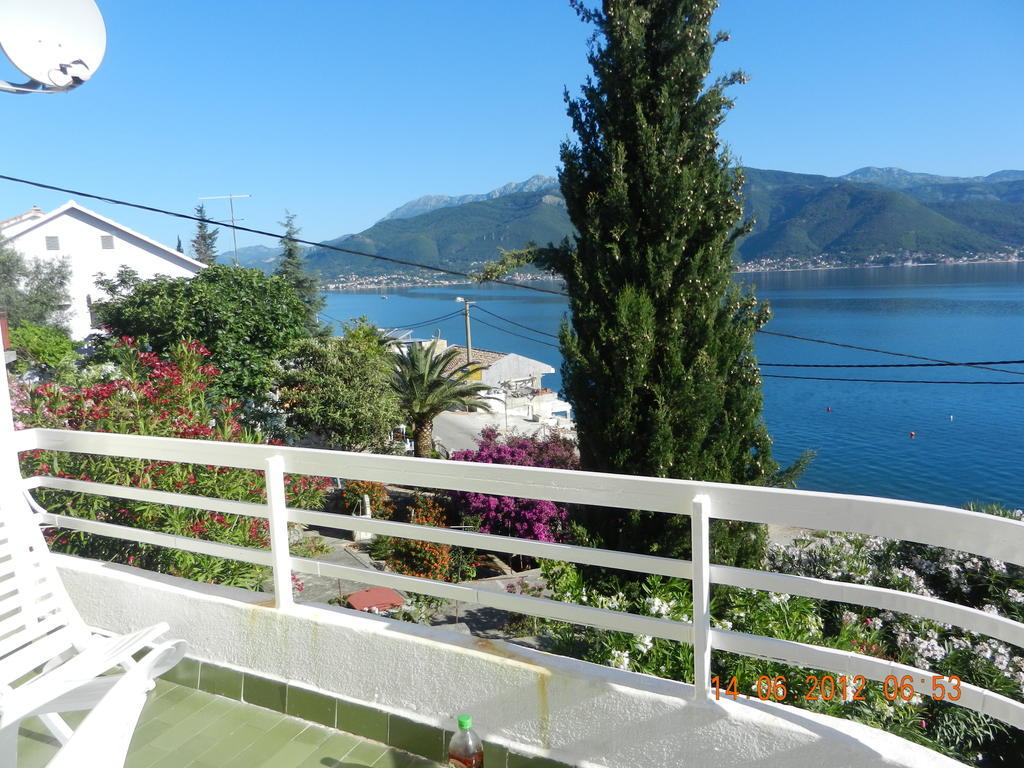 Apartments Sino More Tivat Quarto foto